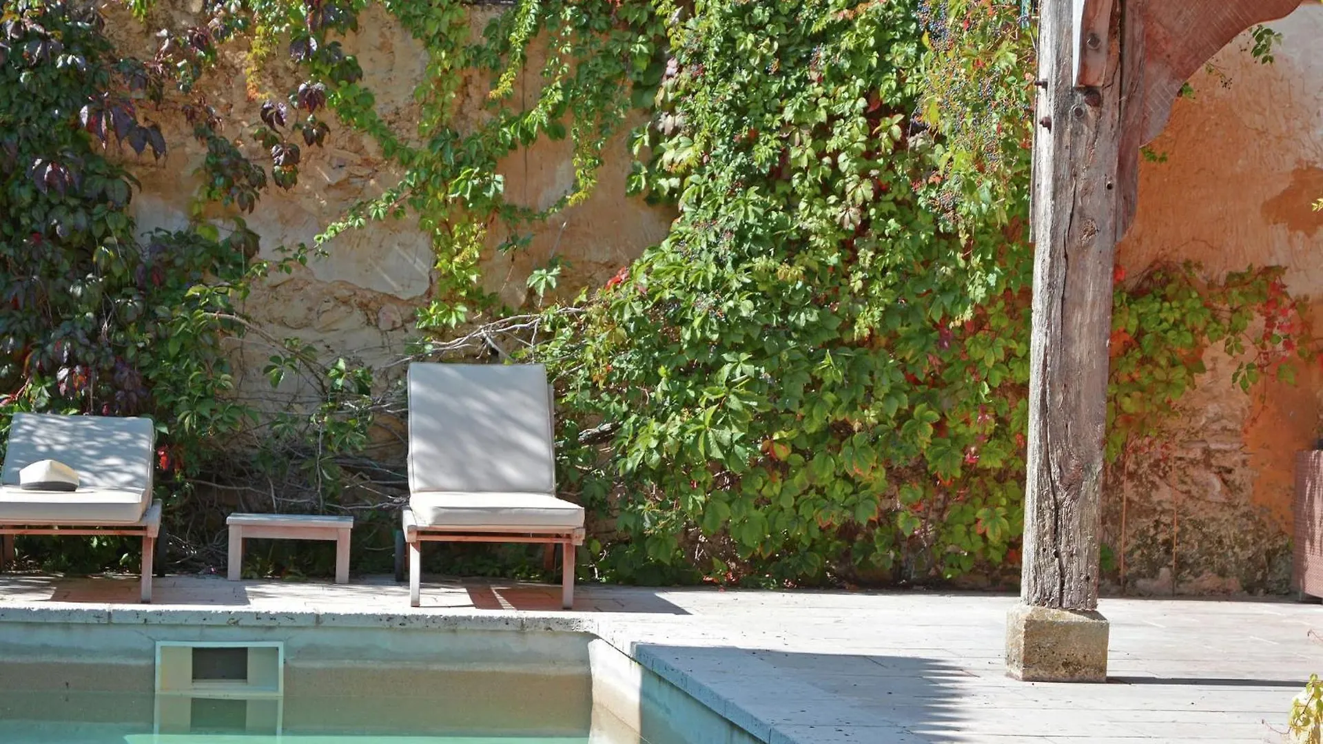 Pretty Holiday Home With Private Pool Campagne-d'Armagnac