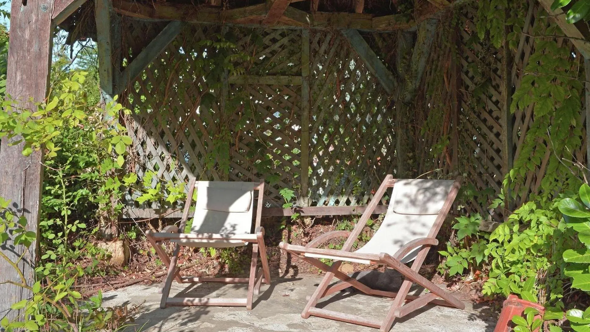 Pretty Holiday Home With Private Pool Campagne-d'Armagnac